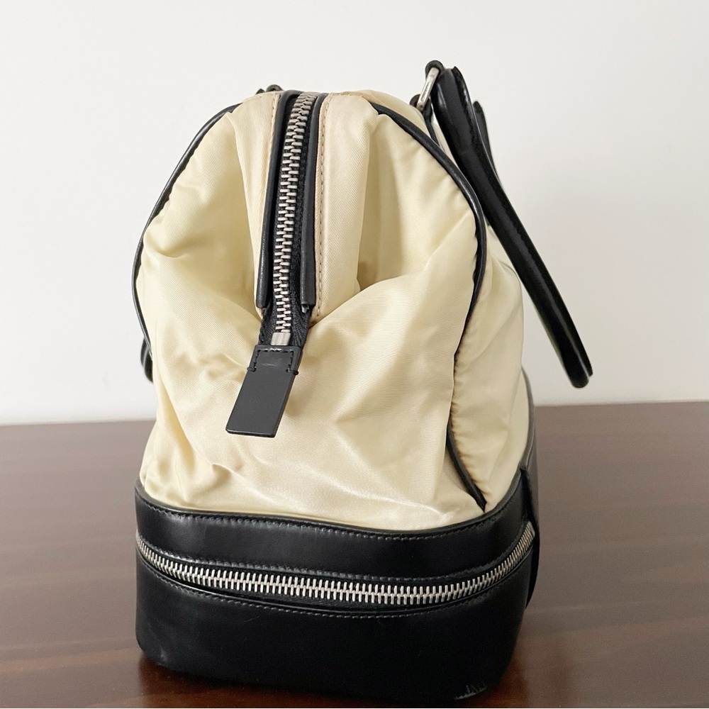 Prada RARE light tan nylon black leather doctor travel bag lock triangle logo - Picture 4 of 15